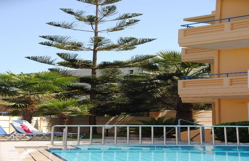 Dias Hotel Apartments Agia Marina Dış mekan fotoğraf