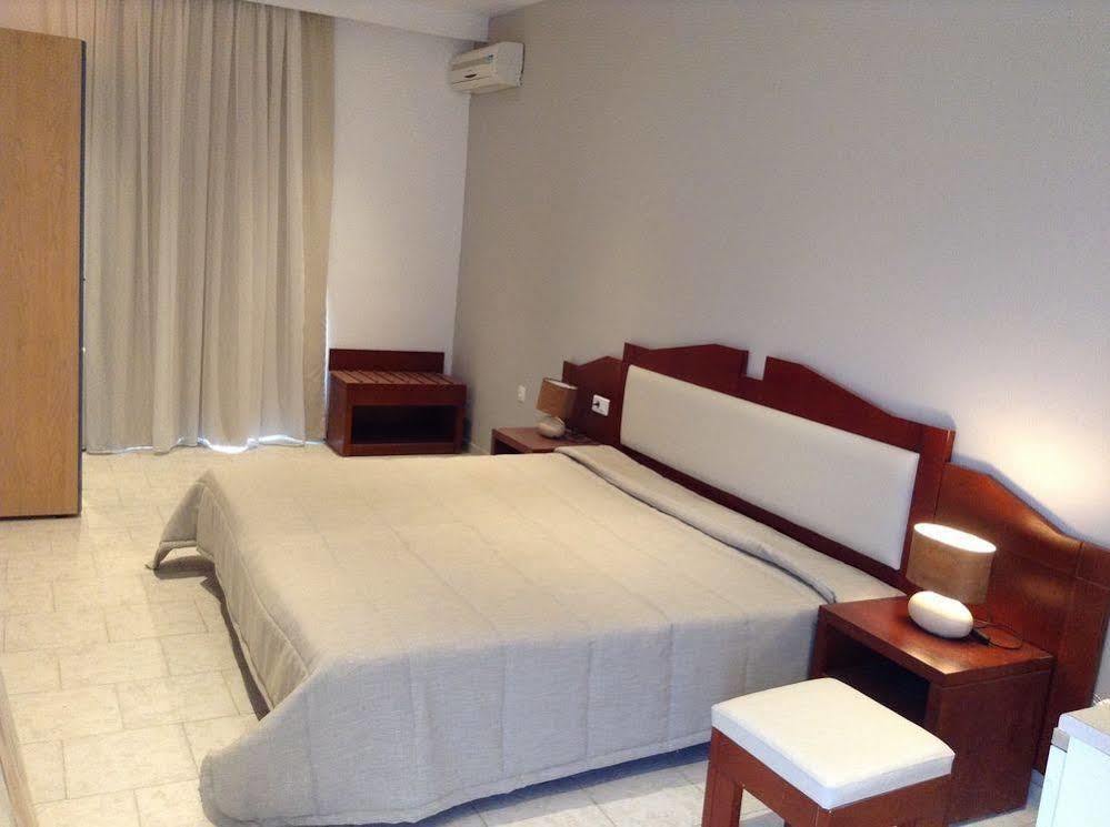 Dias Hotel Apartments Agia Marina Dış mekan fotoğraf